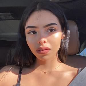 Meet your Posher, Alexandra